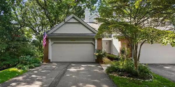 5025 Timberway Trail