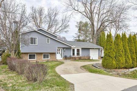 193 Linhart Street
