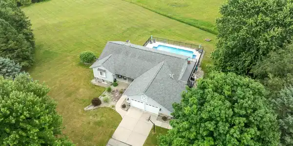 6770 Rivers Edge Lane