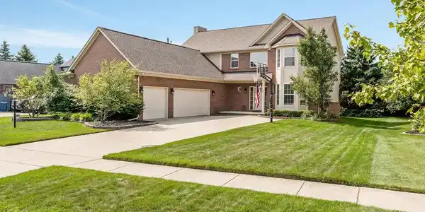212 ASPEN Lane