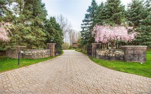 2035 LONE PINE Road