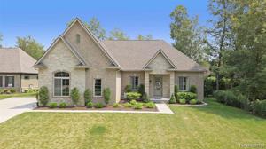 3667 POINTE SHORE Drive