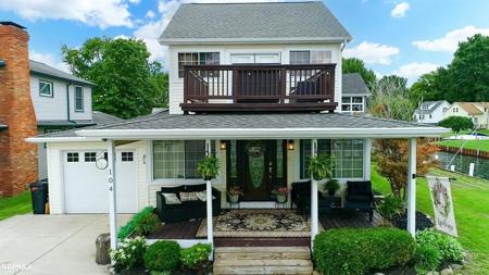 104 Edgewater Drive
