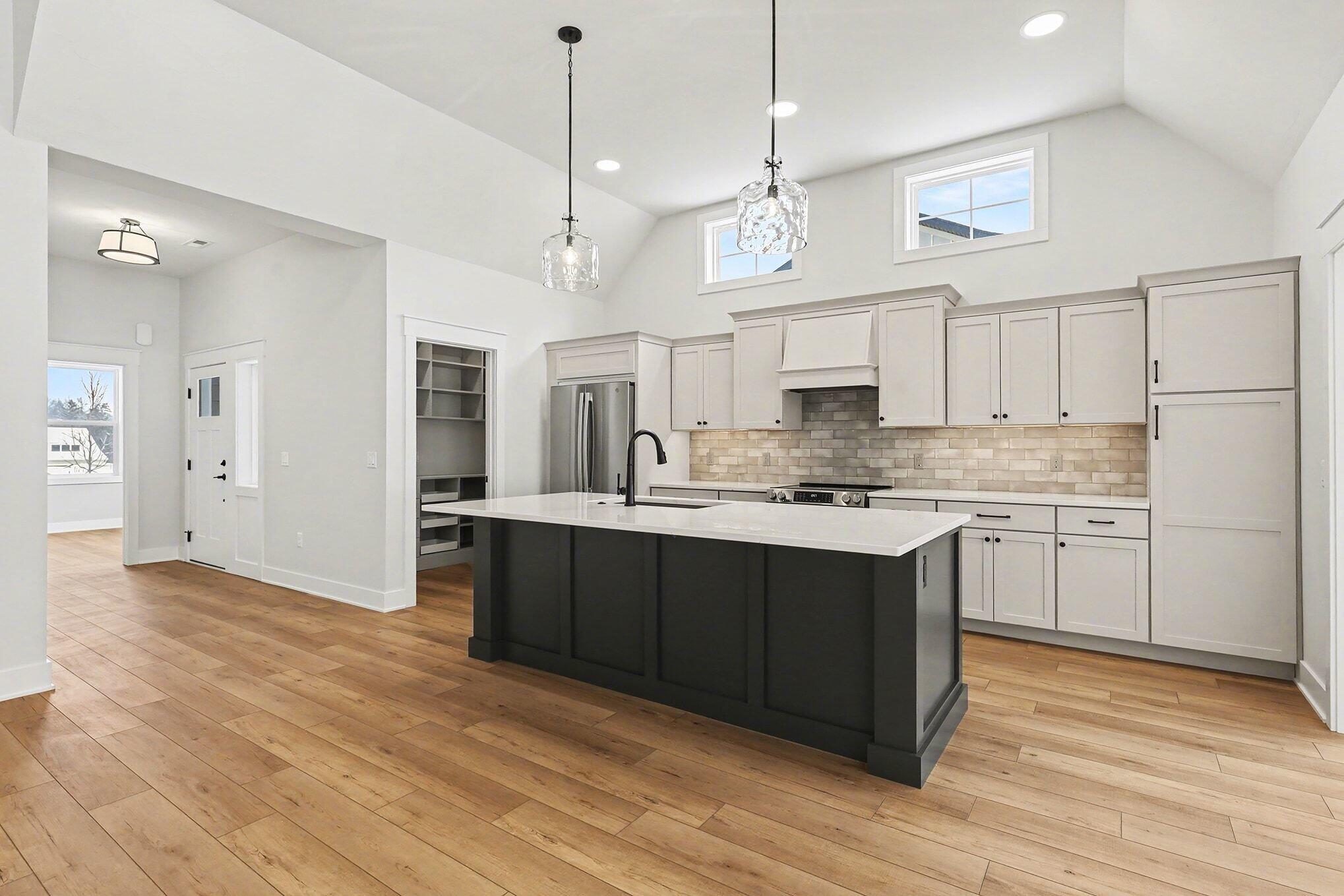 Image 4: 005_file_3849