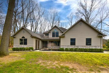 3020 Oak Lane