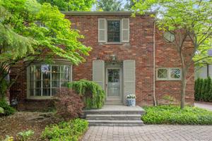 124 Meadow Lane