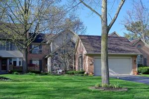 4564 Golf View Drive