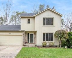 344 SUMMIT BLVD