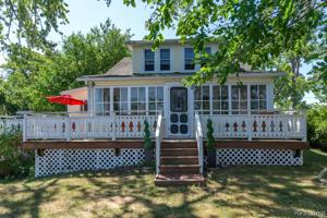 350 OAK ISLAND Drive