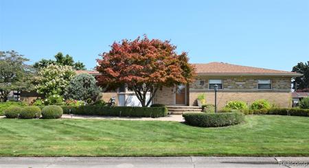 38098 Seaway Ct