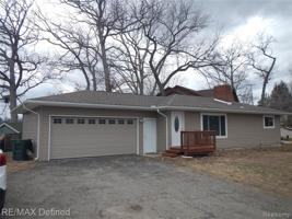 675 Central Drive