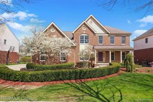 24982 SAMOSET Court