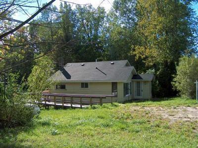 3896 Carolyn Street