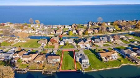 LAKEVILLE