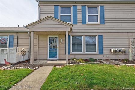 2765 Fox Hollow Court