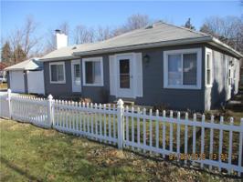 5111 LAKESHORE Road