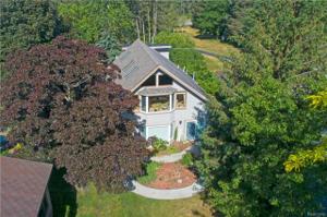 8750 LAKESHORE