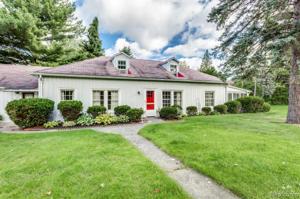 5674 LAKESHORE Road