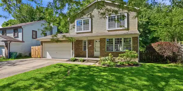 5212 Applewood Drive