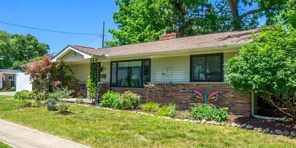 274 LAKE Street