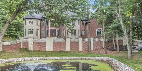 1843 DEER PATH Trail