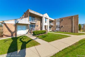 1609 CASS LAKE RD UNIT C