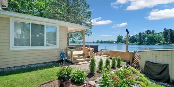 459 Shady Oaks