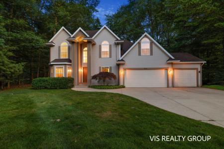 1515 Westwood Circle