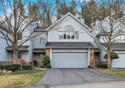 6565 Ridgeview Drive
