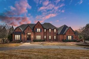 7722 STONEVALLEY Bluff