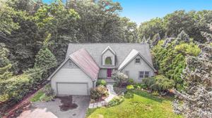 466 Shoreview Drive
