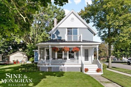 1423 St Clair River Drive