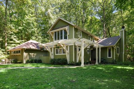 13855 Cherry Beach Road