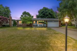7168 CHAPEL VIEW Drive