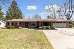 6808 SNOW APPLE Drive
