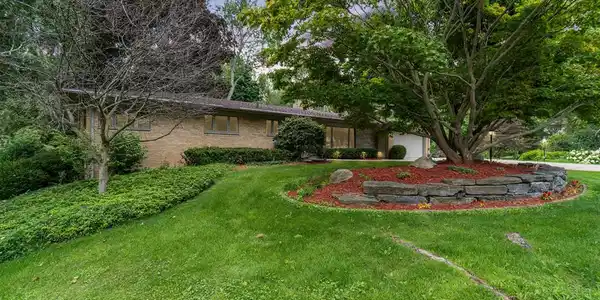 2340 WINKLEMAN Drive