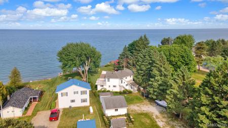 4308 N GRANDVIEW BEACH Drive