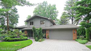 4599 RAVINEWOOD Drive