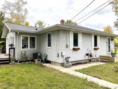 5811 Nelson