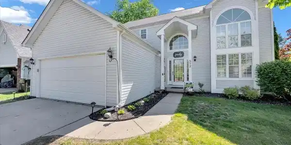 512 THORNEHILL TRAIL
