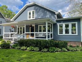 321 JEWETT Street