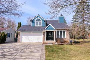 1425 Flamingo