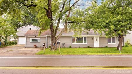 1260 S Cass Lake Road