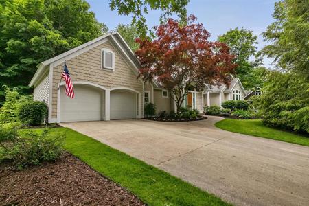 3882 Dune View Court