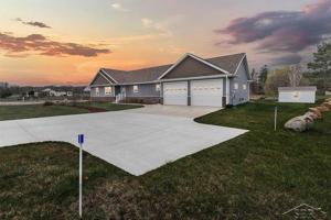 969 E Shoreline Dr.