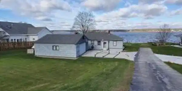 5552 Channel View Drive