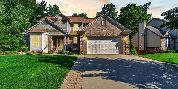 426 GREEN HILL Lane
