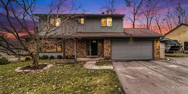 4628 CURTIS Lane