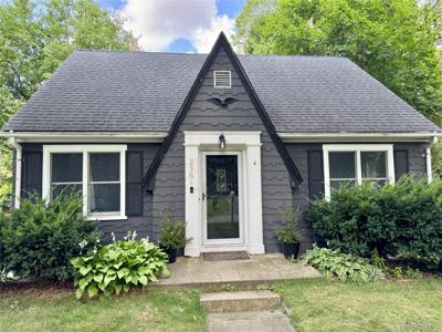 2361 Montroyal Avenue