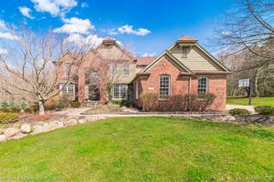 7493 Wyngate Drive